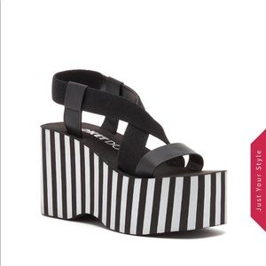 NEW Rocketdog Platform Sandal